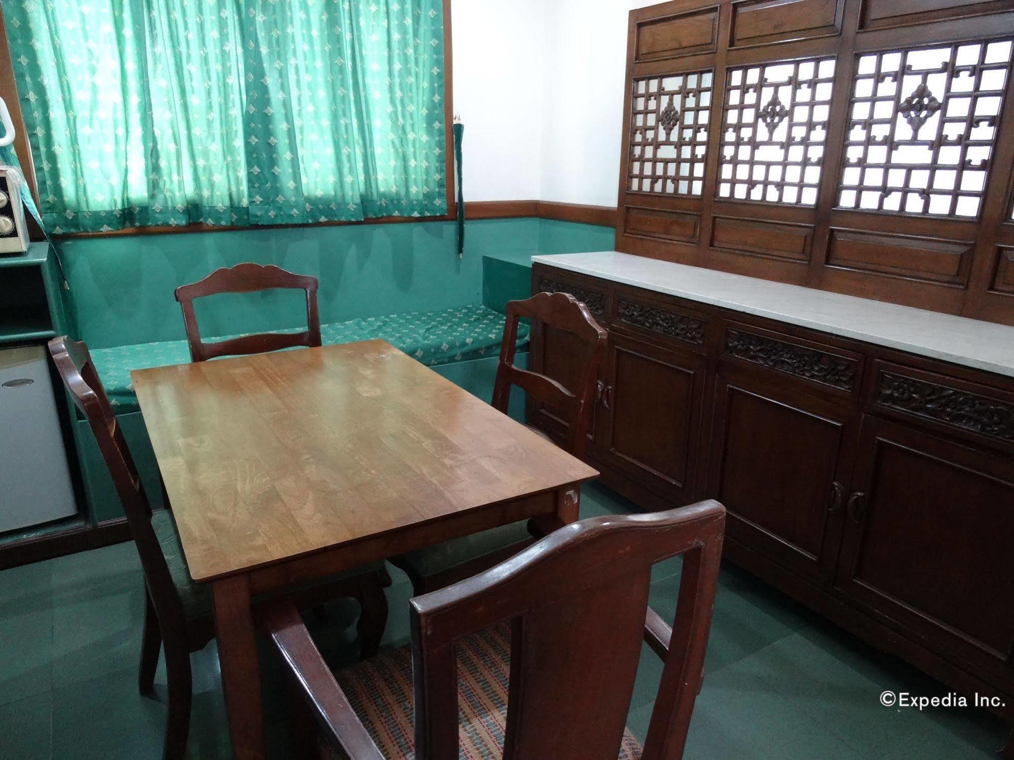 Casa Ruby Pension House Davao Ngoại thất bức ảnh