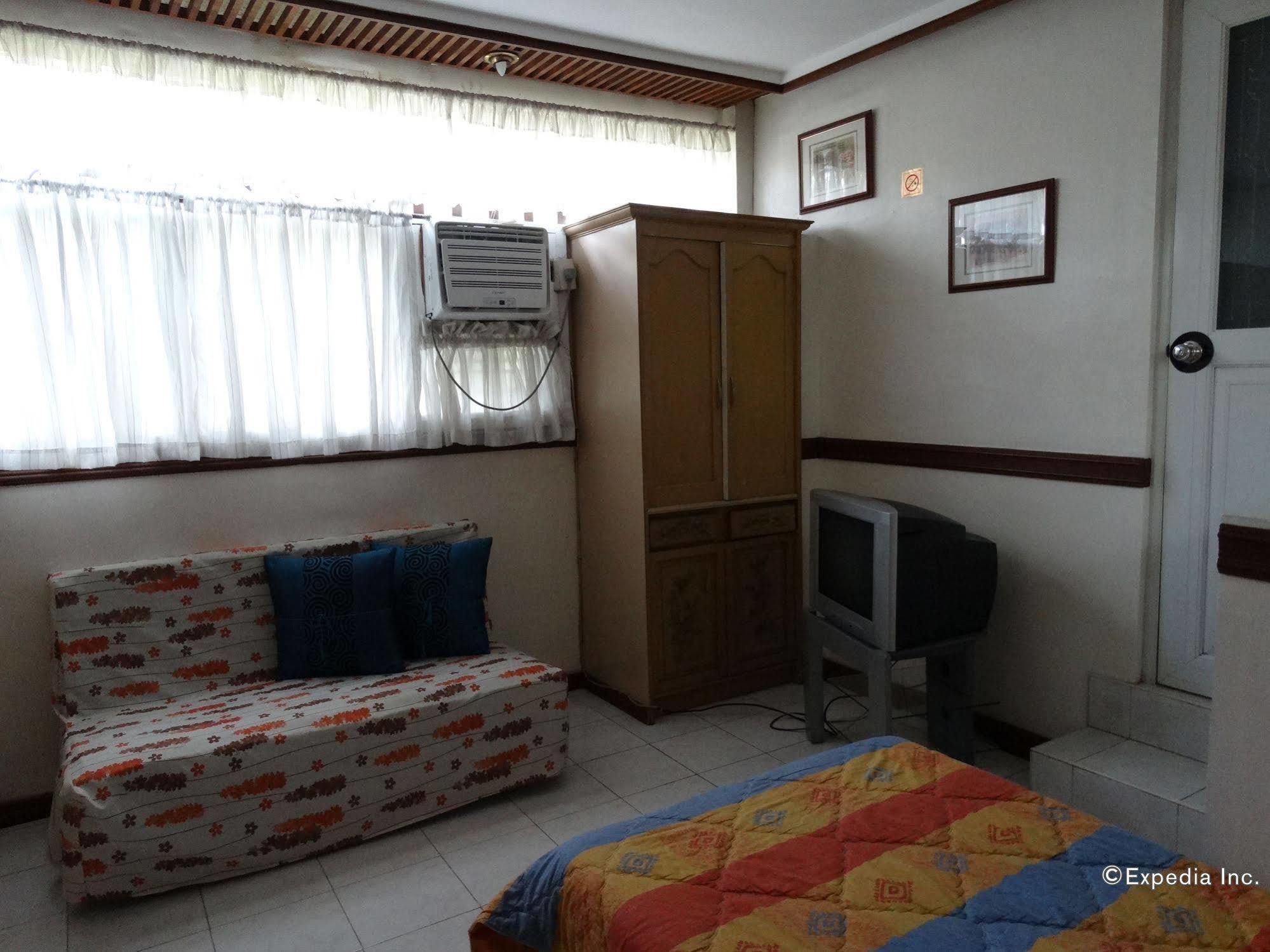 Casa Ruby Pension House Davao Ngoại thất bức ảnh