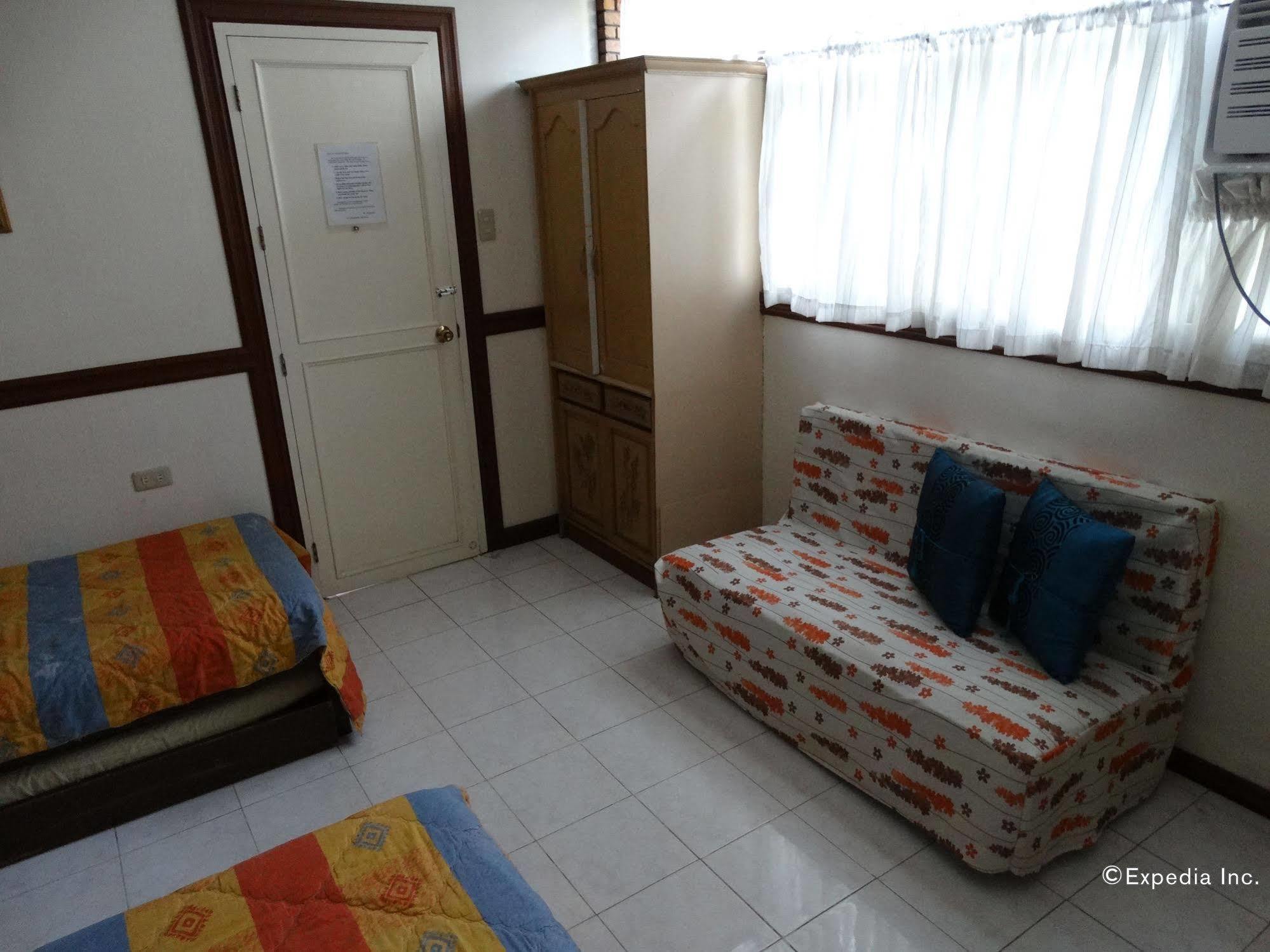 Casa Ruby Pension House Davao Ngoại thất bức ảnh
