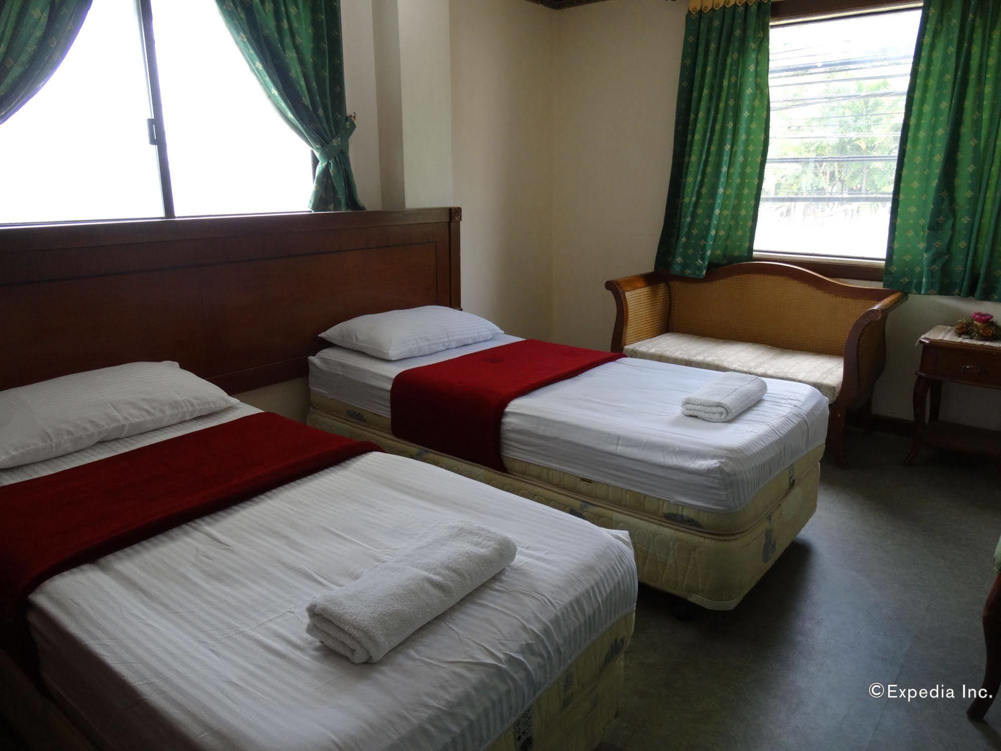 Casa Ruby Pension House Davao Ngoại thất bức ảnh