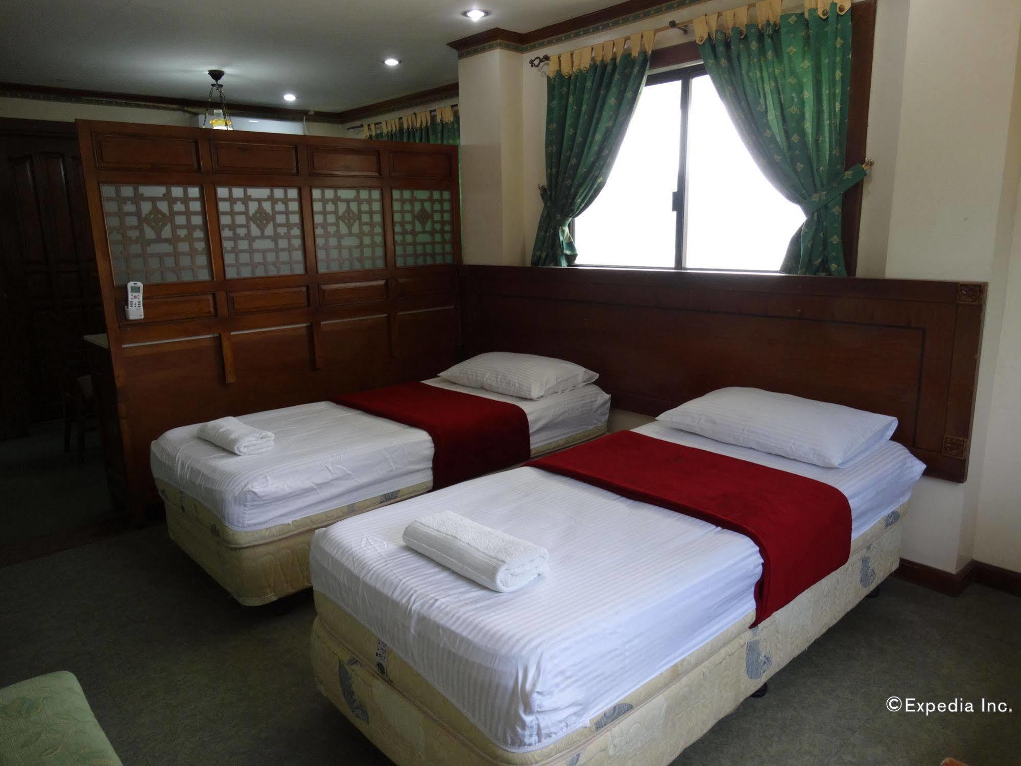 Casa Ruby Pension House Davao Ngoại thất bức ảnh